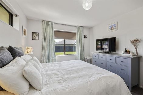 Photo of property in 114 Pegasus Boulevard, Pegasus, 7612