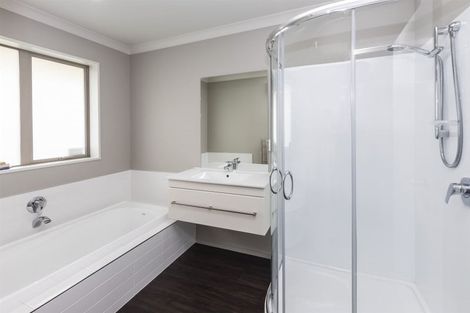 Photo of property in 34 Sioux Avenue, Wigram, Christchurch, 8042