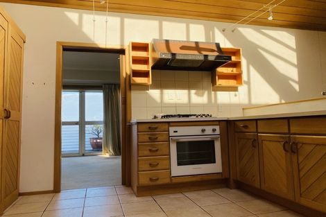 Photo of property in 5 Bevyn Street, Castor Bay, Auckland, 0620