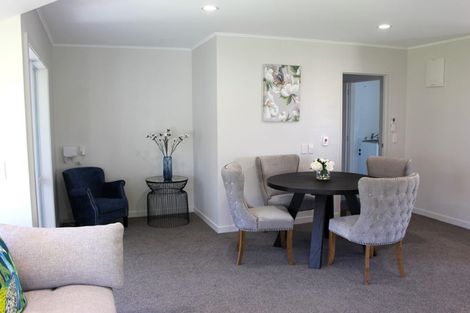 Photo of property in Regency Park, 33/3a Brent Road, Owhata, Rotorua, 3010