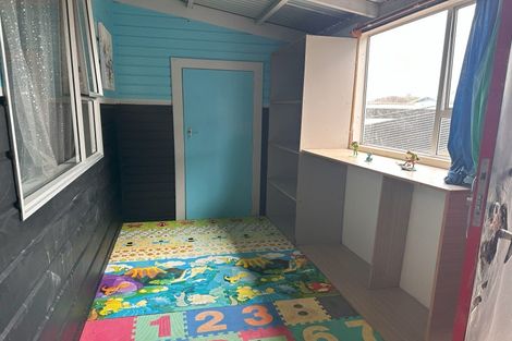 Photo of property in 61 Blake Street, Waitara, 4320