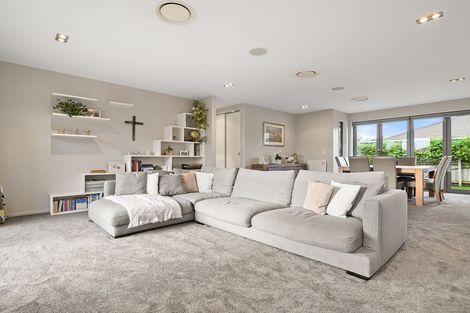 Photo of property in 19 Beaumont Drive, Rolleston, 7614