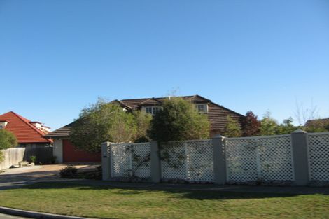 Photo of property in 48 Blue Gum Place, New Brighton, Christchurch, 8083