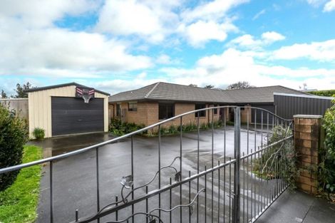 Photo of property in 550 Mangorei Road, Mangorei, New Plymouth, 4371