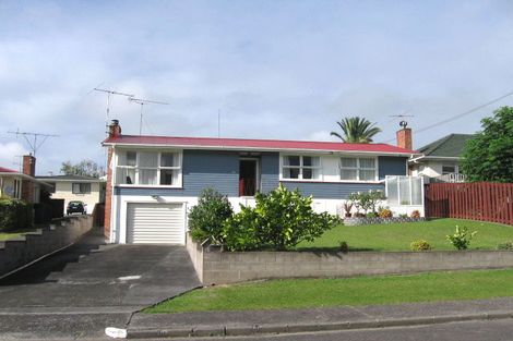 Photo of property in 14 Battersby Avenue, Mount Roskill, Auckland, 1041