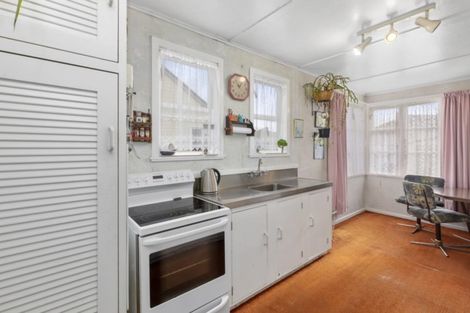 Photo of property in 20 Gibson Crescent, Naenae, Lower Hutt, 5011