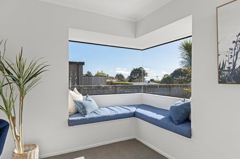 Photo of property in 620b South Road, Oakura, 4314