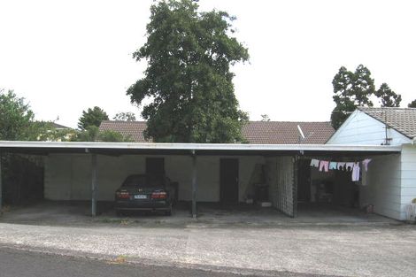 Photo of property in 1/36a Sunnynook Road, Sunnynook, Auckland, 0620