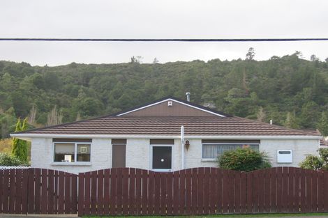 Photo of property in 3/265 Stokes Valley Road, Stokes Valley, Lower Hutt, 5019