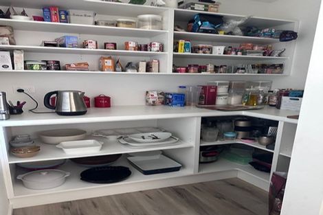 Photo of property in 27 Quinn Crescent, Woodend, 7610