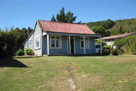 Photo of property in 26 Munson Street, Reefton, 7830