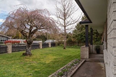 Photo of property in 19 Mcmaster Street, Greytown, 5712