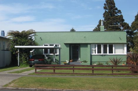 Photo of property in 65 Wallace Crescent, Glenholme, Rotorua, 3010