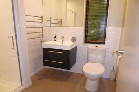 Photo of property in 1/8 Thatcher Crescent, Crofton Downs, Wellington, 6035