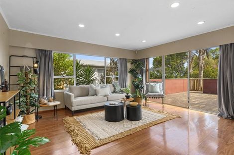 Photo of property in 21 Old Onerahi Road, Onerahi, Whangarei, 0110