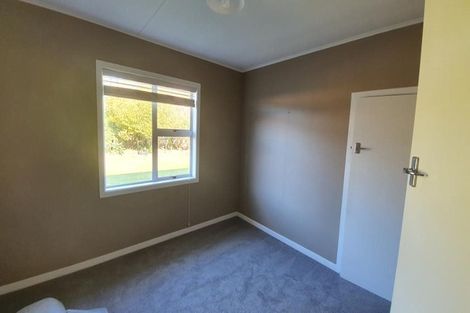 Photo of property in 11 Beach Road, Omata, New Plymouth, 4374