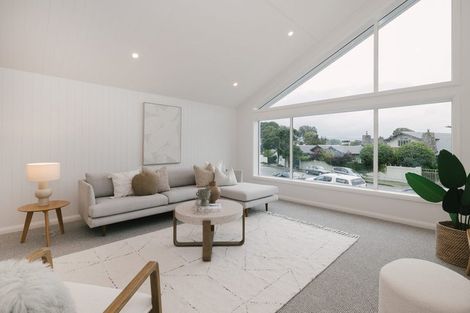 Photo of property in 15 Ihaka Street, Hokowhitu, Palmerston North, 4410