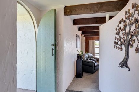 Photo of property in 1 Lantana Avenue, Bell Block, New Plymouth, 4312