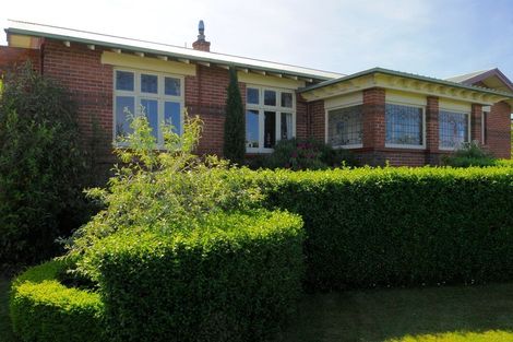 Photo of property in 1 Parsonage Road, Waimate, 7924