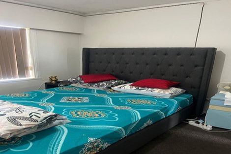 Photo of property in 2/13 Hayward Road, Papatoetoe, Auckland, 2025