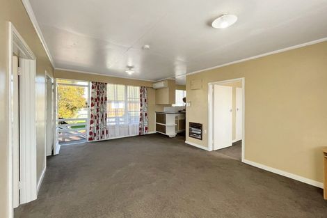Photo of property in 24 Victoria Avenue, Palmerston North, 4410