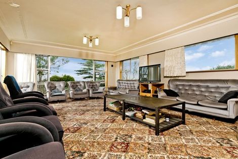 Photo of property in 245 Don Buck Road, Massey, Auckland, 0614