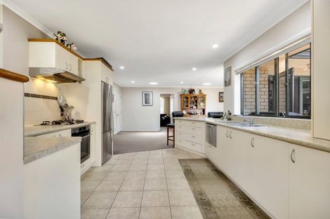 Photo of property in 38 Roto Street, Hurdon, New Plymouth, 4310