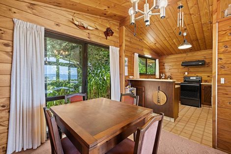 Photo of property in 56 Grand View Road, Leigh, 0985