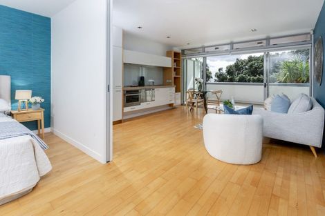 Photo of property in Ocean Breeze Apts, 4107/87 Clyde Road, Browns Bay, Auckland, 0630