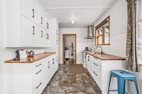 Photo of property in 38 First Avenue, Avenues, Whangarei, 0110