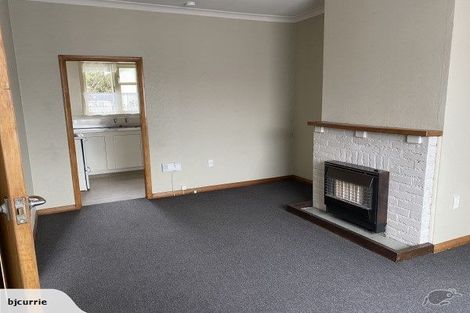 Photo of property in 3 Gibson Court, Roslyn, Palmerston North, 4414