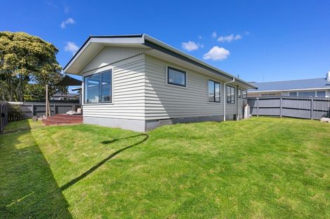 Photo of property in 2 Epsom Road, Mount Maunganui, 3116