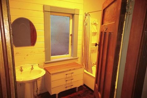 Photo of property in 7 Terrace Gardens, Te Aro, Wellington, 6011