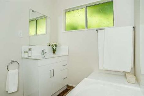 Photo of property in 7a Wye Street, Island Bay, Wellington, 6023