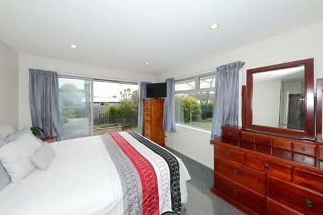 Photo of property in 14 Caithness Street, New Brighton, Christchurch, 8083