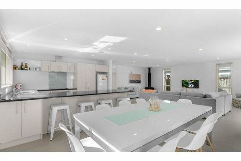 Photo of property in 40 Kedge Drive, Mangawhai, 0505