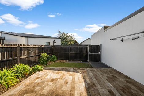 Photo of property in 17 Eminence Drive, Northwood, Christchurch, 8051