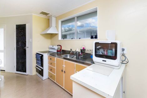 Photo of property in 23 Blueberry Grove, Timberlea, Upper Hutt, 5018