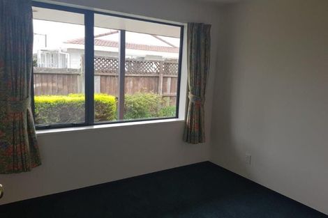 Photo of property in 8 Bass Street, Woolston, Christchurch, 8062