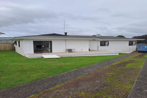 Photo of property in 8 Pacific Street, Waiuku, 2123