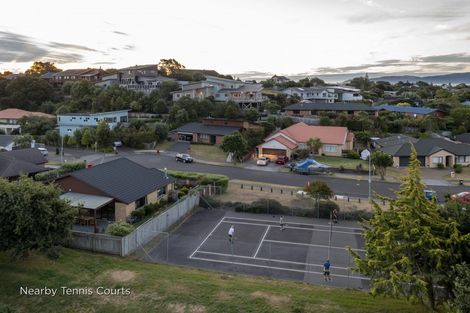 Photo of property in 7 Charlotte Way, Raumati South, Paraparaumu, 5032