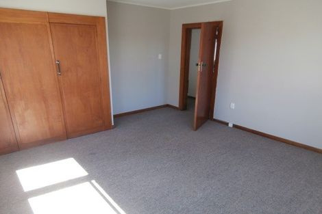 Photo of property in 2 Highgate Avenue, Merivale, Christchurch, 8014