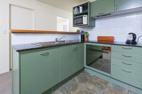 Photo of property in 2b/28 Stanwell Street, Parnell, Auckland, 1052