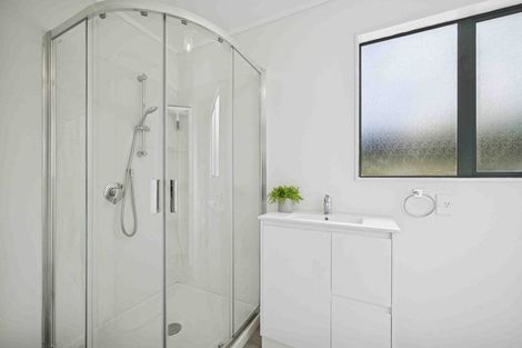 Photo of property in 50 Cardiff Crescent, Cannons Creek, Porirua, 5024