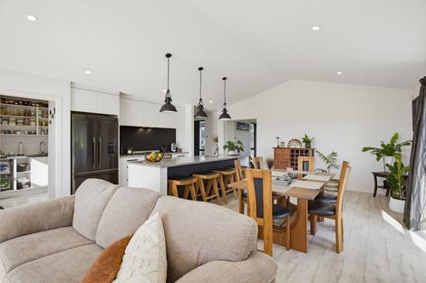 Photo of property in 3 Awatea Drive, Whitianga, 3510
