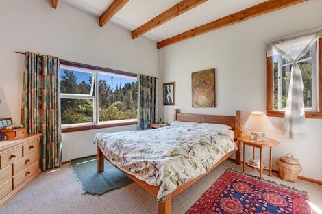 Photo of property in 30 Rangihaeata Road, Rangihaeata, Takaka, 7182