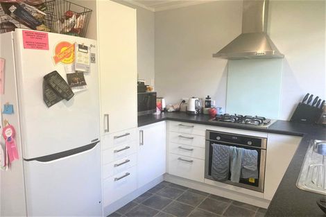 Photo of property in 3/10 Raukawa Street, Stokes Valley, Lower Hutt, 5019