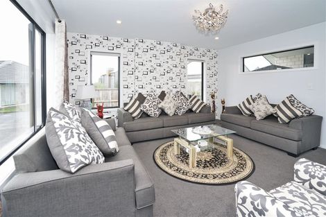 Photo of property in 10 Kemble Place, Flagstaff, Hamilton, 3210