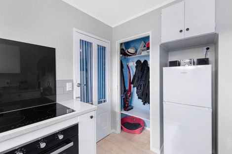 Photo of property in 2/14 Burns Street, Westown, New Plymouth, 4310