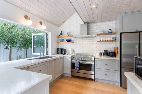 Photo of property in 24 Brodie Lane, Pauanui, Hikuai, 3579